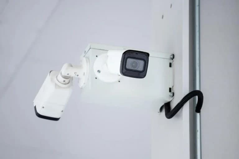 Comment choisir le bon système de vidéosurveillance pour votre entreprise à Dakar