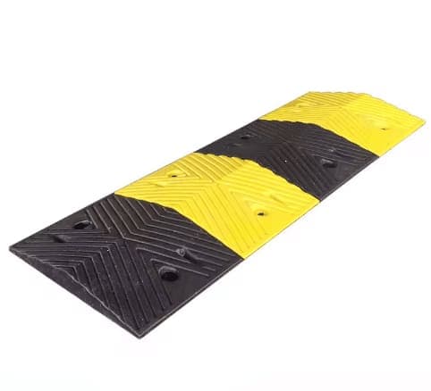 Ralentisseur de vitesse : une solution simple pour sécuriser vos espaces de circulation